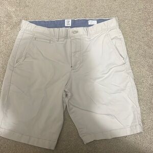 Gap men’s khaki shorts size 31
